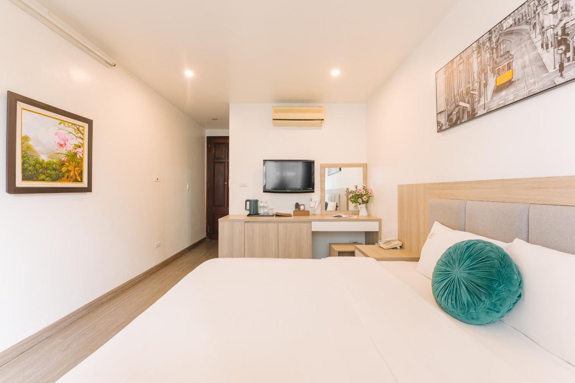 The Ky Moi Hotel And Spa - Ha Noi Center- Near Vincom Ba Trieu ฮานอย ภายนอก รูปภาพ