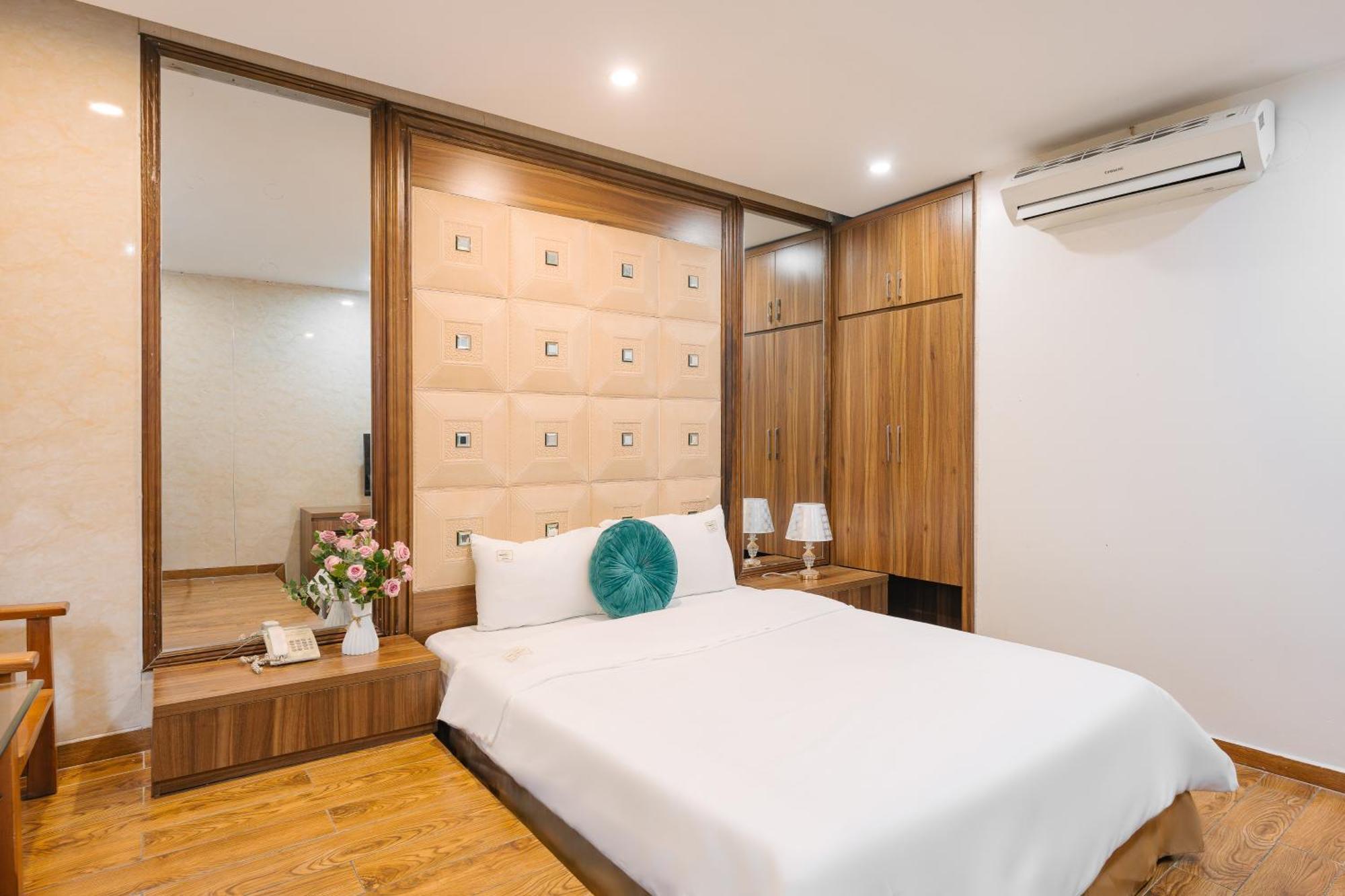 The Ky Moi Hotel And Spa - Ha Noi Center- Near Vincom Ba Trieu ฮานอย ภายนอก รูปภาพ